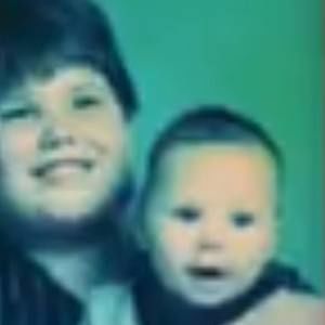 Meet your Posher, Bobbie